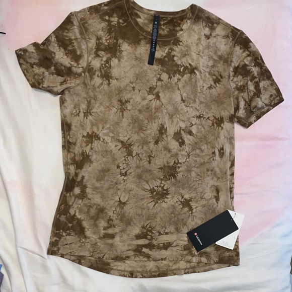 lululemon tie dye shirt mens